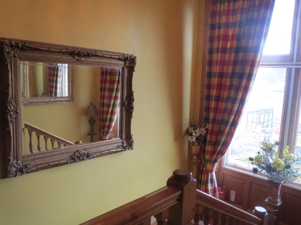 Bank Guest House Колдстрим Экстерьер фото